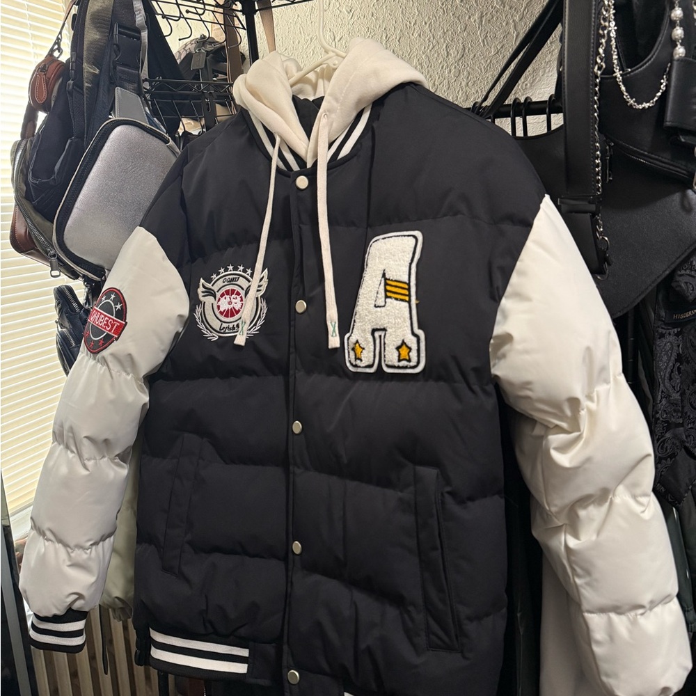 Varsity bomber jacket - Picture 3 of 8